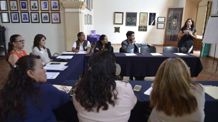 Realizan segundo encuentro de instancias Municipales de la Mujer