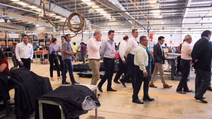 Industria del calzado interesada en invertir en Oaxaca