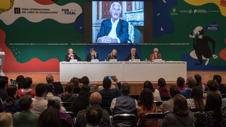 Carlos Fuentes: animal político de Latinoamérica{