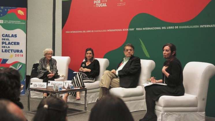 Ida Vitale y Sergio Ramírez en la FIL Guadalajara