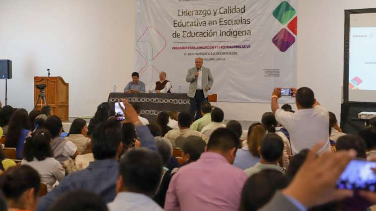 Impulsa IEEPO liderazgo y calidad educativa en Educación Indígena