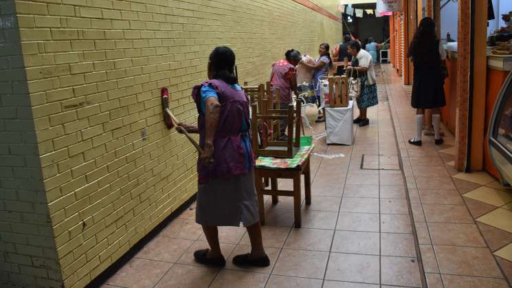 Realiza el programa “Tequio por los mercados” en Sta Rosa