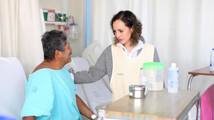 Margarita Garmendia,Presidenta Honoraria del Voluntariado IMSS 