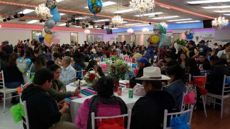  Realizan en Pasadena, California la 20va Guelaguetza Familiar