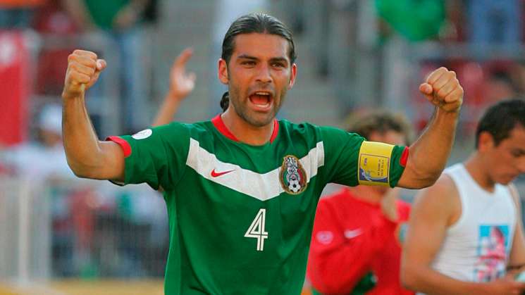 Revelan posible aprehensión de Rafael Márquez, no paga pensión