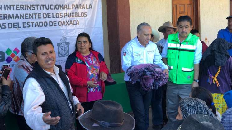 Atiende CEPCO a comunidades vulnerables por temporada invernal 