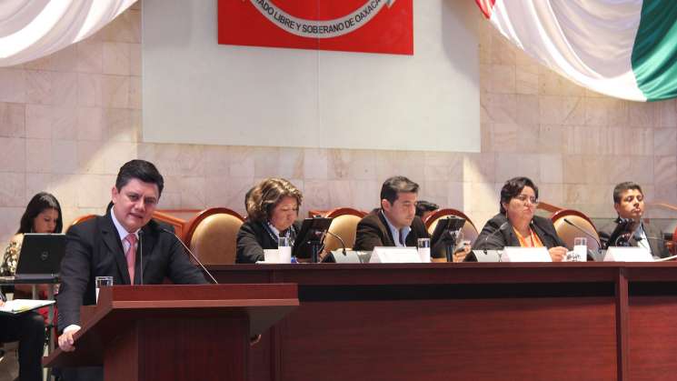 Diputados refutan la comparecencia del secretario de Sectur