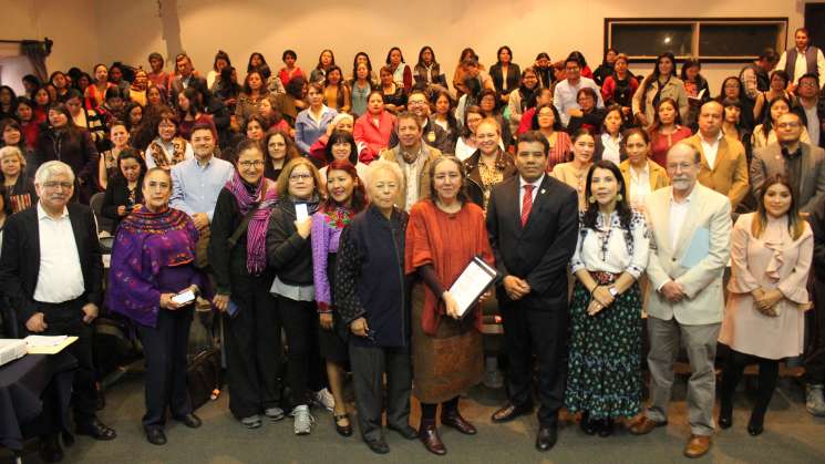 Exhorta Rector UABJO erradicar violencia contra las mujeres   