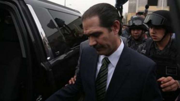 Continuará Guillermo Padrés en prisión: Juez