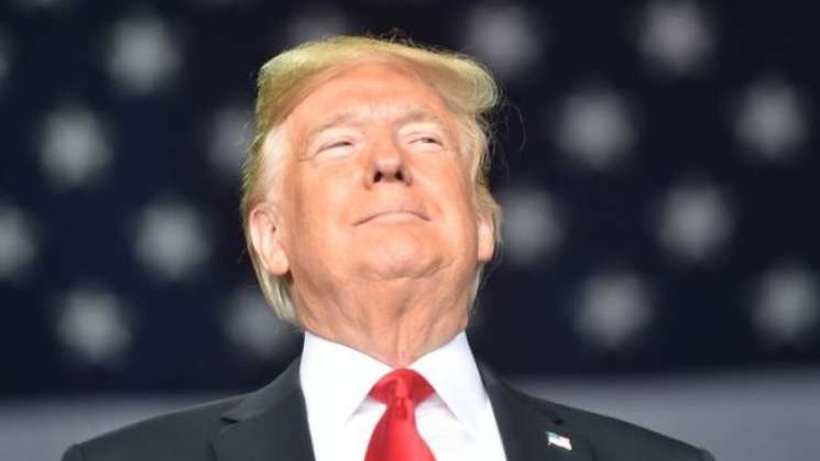 Confrontados demócratas y Trump, se cierra el gobierno