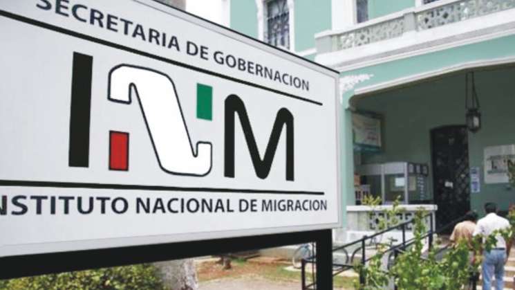 Entrega México visas humanitarias a migrantes