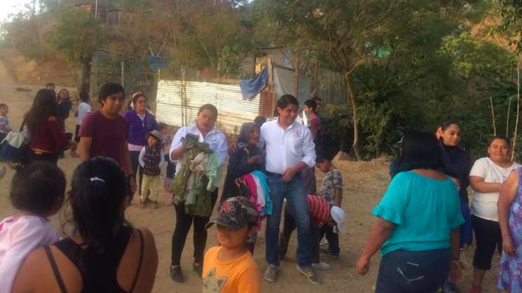 Programa “abriga a un hermano” llega a Col. San Miguel Arcángel