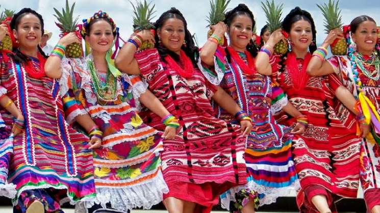 Llega la alegría de la Guelaguetza a Ciudad del Carmen