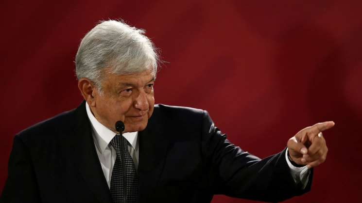 2 mil 600 millones de pesos para obras inconclusas en Oaxaca:AMLO