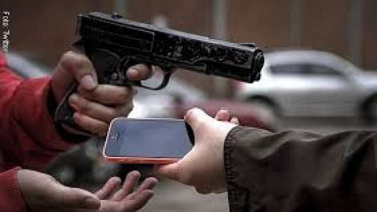 En caso de robo de celular, toma en cuenta estas recomendaciones 