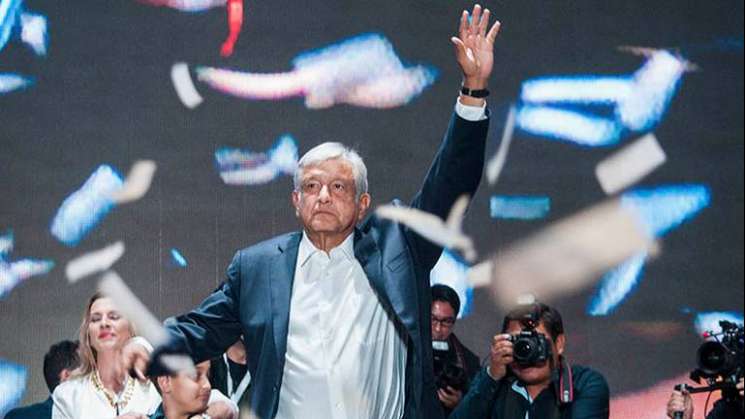 Recibo un país en quiebra, tengan paciencia : AMLO