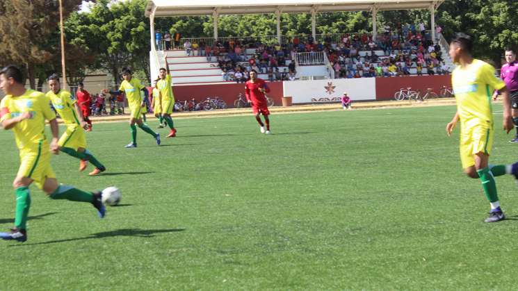 50 mil pesos ofrecerá torneo de futbol de barrios de Zaachila