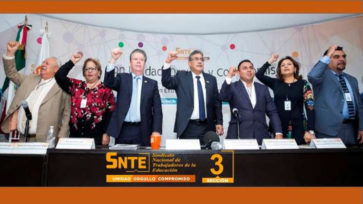 SNTE elimina figura de presidente del magisterio