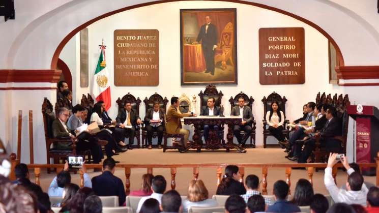 Municipio capitalino integra al nuevo Comité de Adquisiciones 