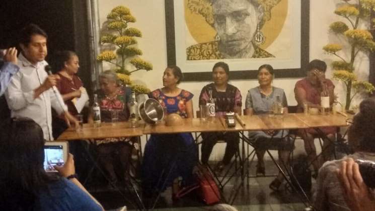 Invocó Cuish a las hijas de Mayahuel para venenciar mezcal