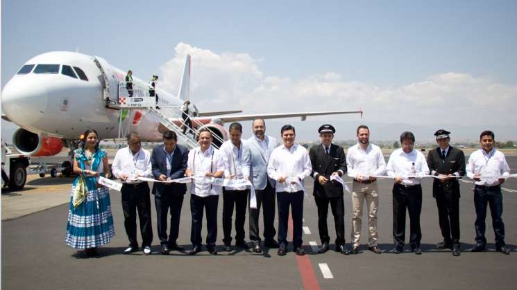 Inicia operaciones nueva ruta aérea Oaxaca – Ciudad de México