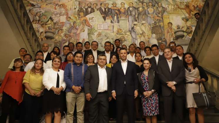 Acuerdan Gobierno del Estado y Stpeidceo aumento salarial