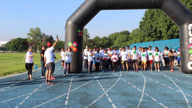 Con carrera atlética conmemora IEBO “25 aniversario”   