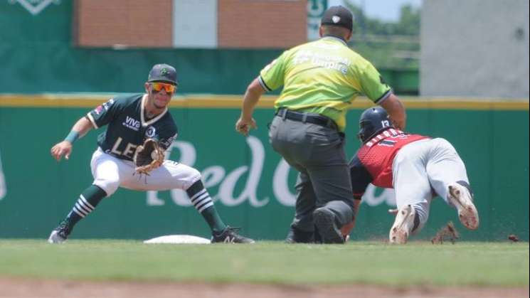 Guerreros de Oaxaca se lleva la serie ante Bravos