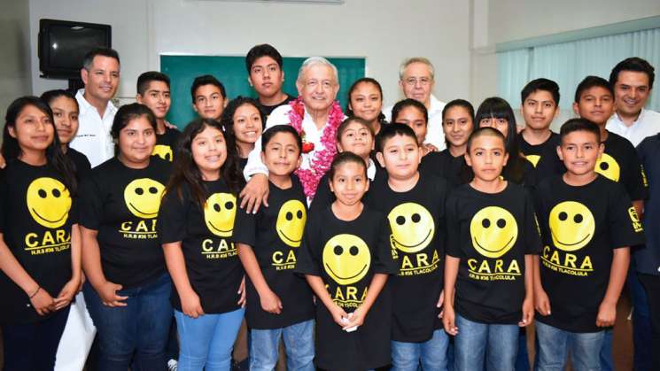 En salud  hay una dura realidad qué atender: Zoé Robledo  