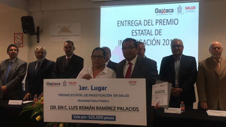 Entrega SSO Premio Estatal de Investigación en Salud 2018