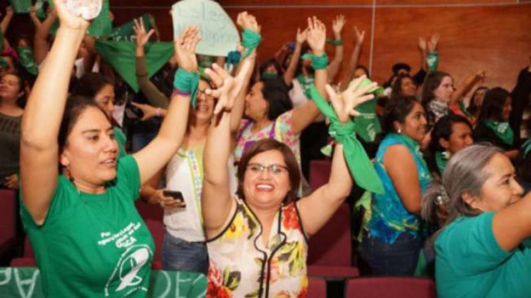 Entra en vigor en Oaxaca ley que despenaliza el aborto