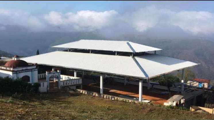 Entrega Sinfra obras por más de 10 mdp en regiones del estado