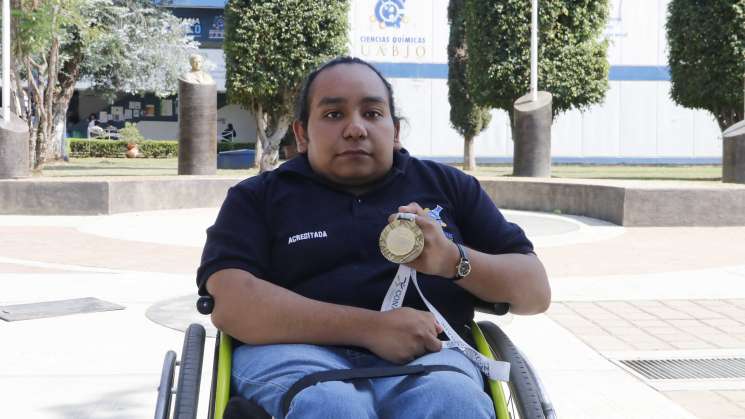 Estefany Itamar Ruíz gana medalla de oro en Paralimpiada Nacional