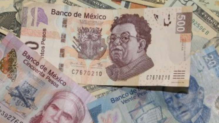 Peso acumula dos semanas al alza