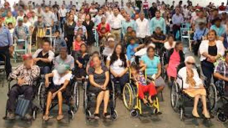 Población con discapacidad enfrenta pobreza en México: Coneval