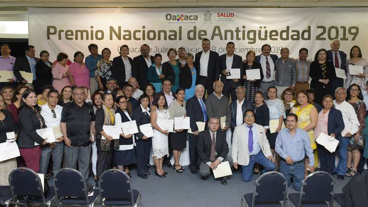 Entrega Donato Casas Escamilla Premio Nacional de Antigüedad 2019
