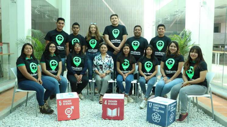 Realizarán 15 jóvenes de la UTVCO Estadías en el extrajero