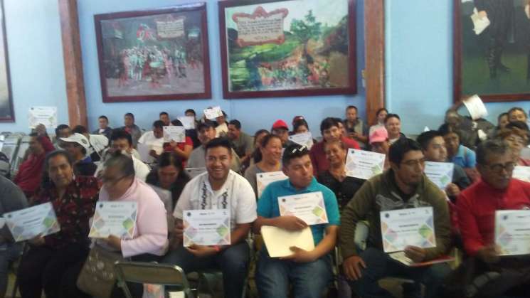 En 2019 Semovi capacitó a más de 13 mil transportistas públicos