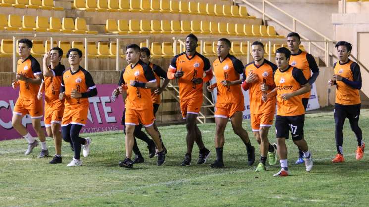 Oaxaqueños en busca de una oportunidad