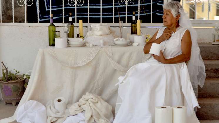 Acercan a la obra de Daniela Edburg con concurso de fotografía 