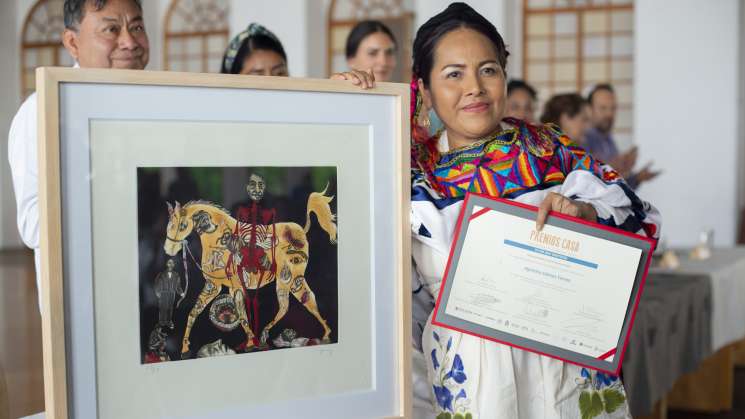 Premios CaSA promueve lenguas indígenas de Oaxaca:Agustina Gómez 