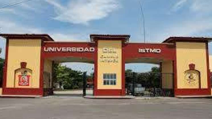 Vinculan a profesor de UNISTMO por hostigamiento sexual