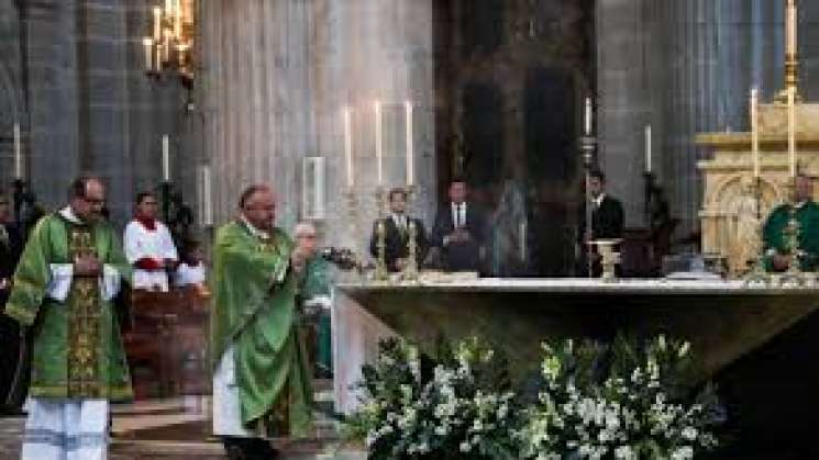 Suspende Iglesia católica misas presenciales hasta el 10 de enero