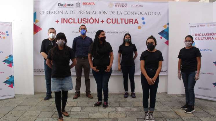 Presentan creaciones de convocatoria “Más Inclusión más cultura”