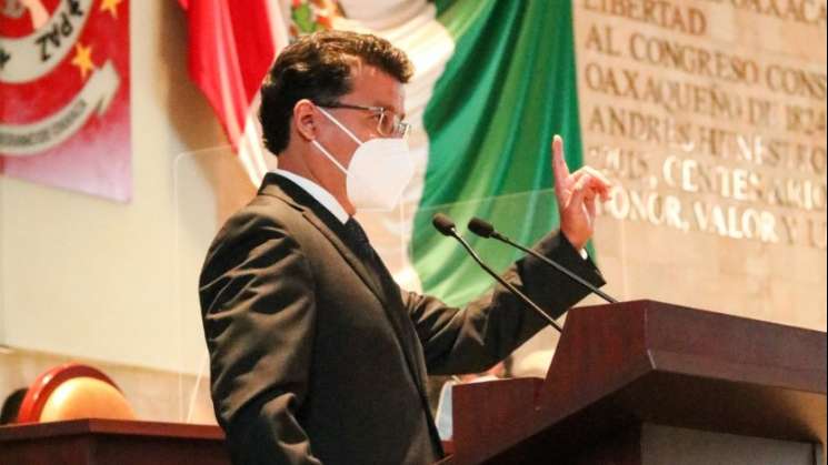Comparece fiscal general de Oaxaca ante Congreso local