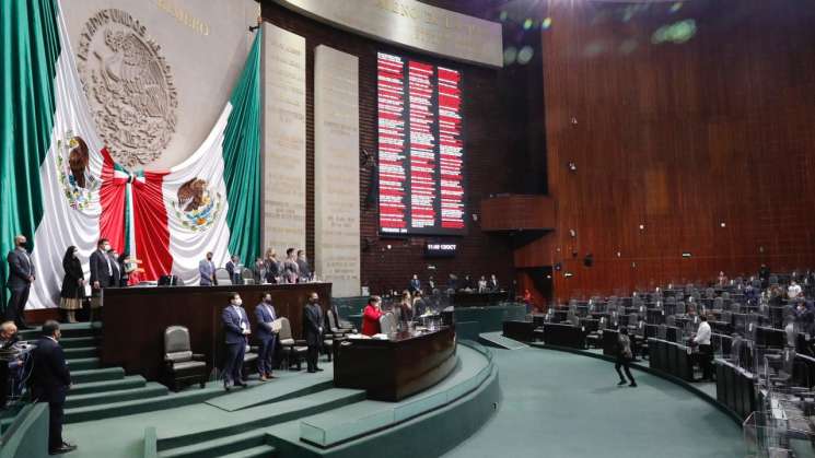 Morena pacta coalición con PVEM y PT por cámara de senadores
