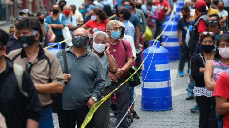 Gatell: Menores de 18 años no serán vacunados contra COVID-19