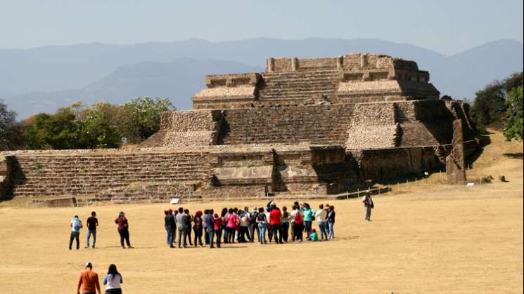 A pesar de pandemia, Monte Alban aumenta turismo 