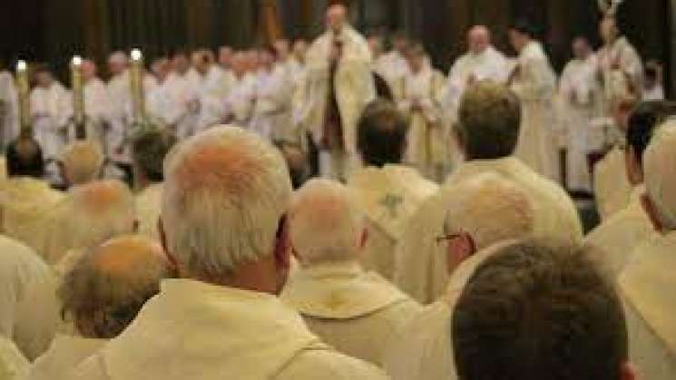 Informe revela abuso sexual de 300 sacerdotes en EU 