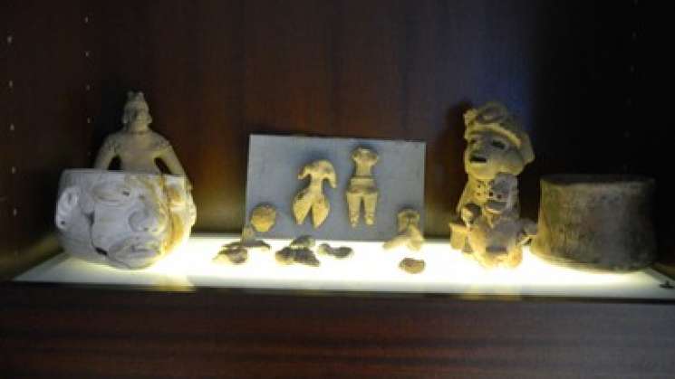 Devuelve Alemania 34 piezas arqueológicas a México